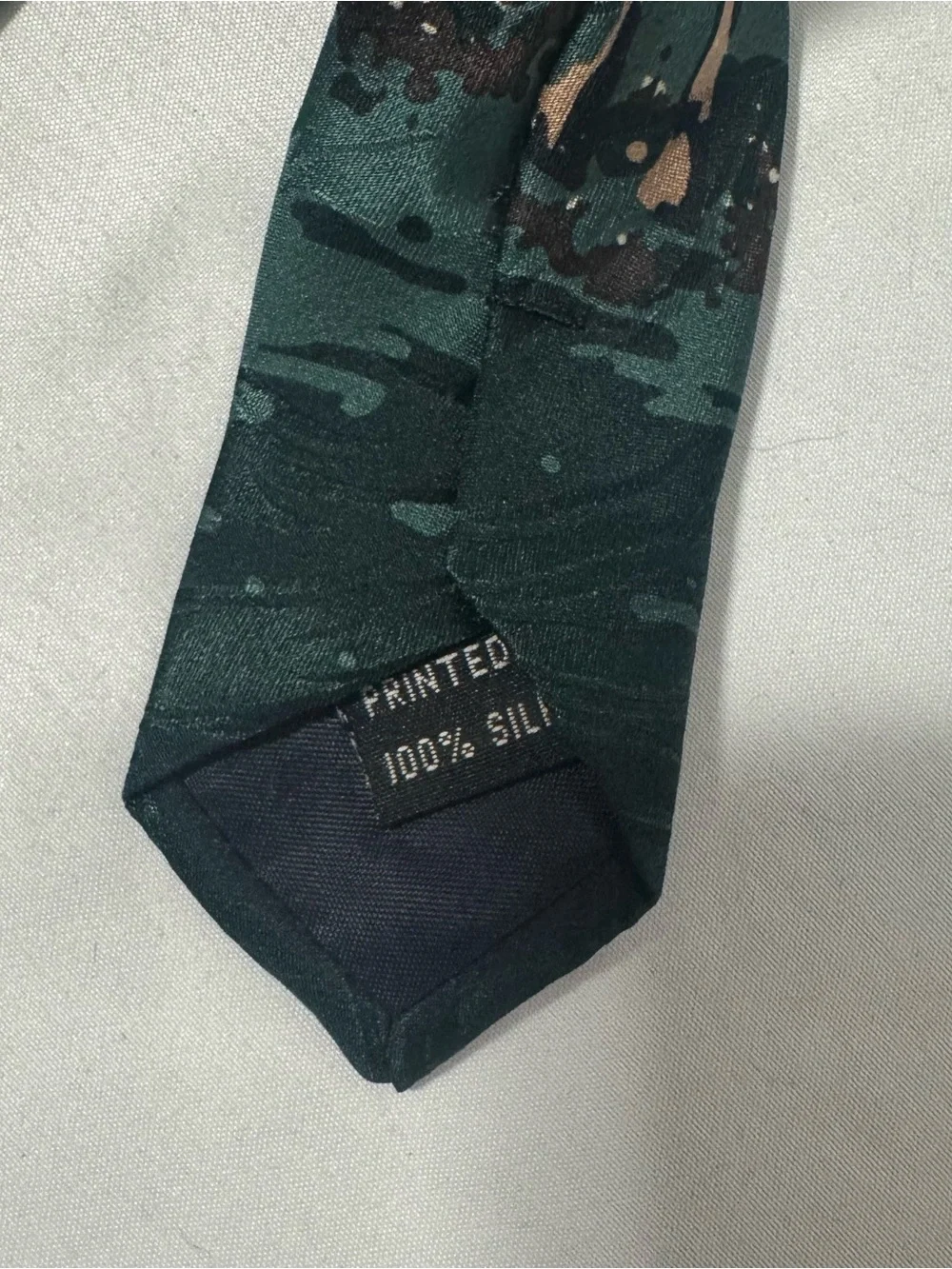 100% Pure Silk Tie Handmade  Limited Edition Kentucky Derby Collectible Jockey